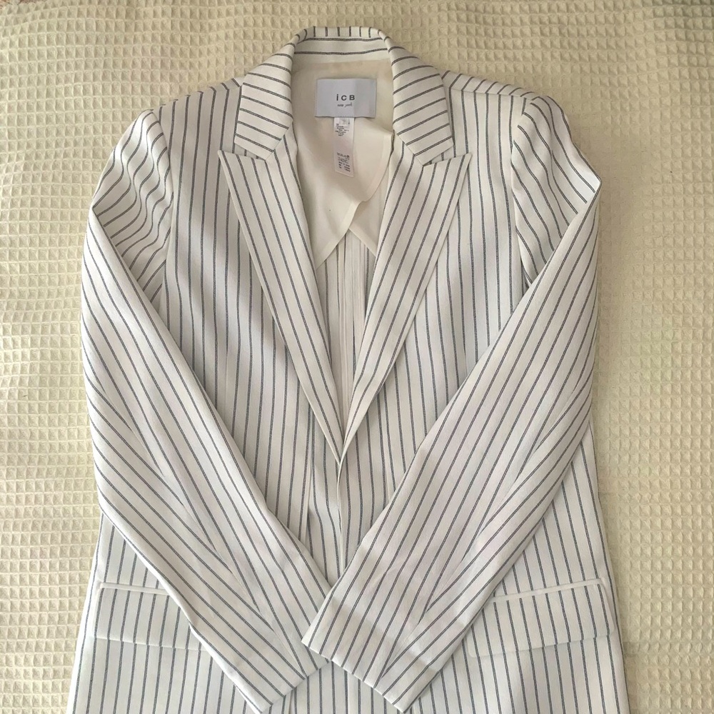 ICB New York Blazer NWOT